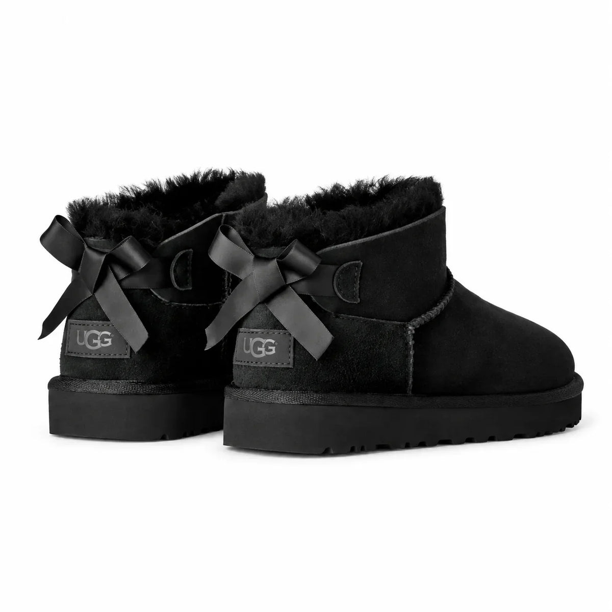 UGG Ultra Mini Bailey Bow Boot