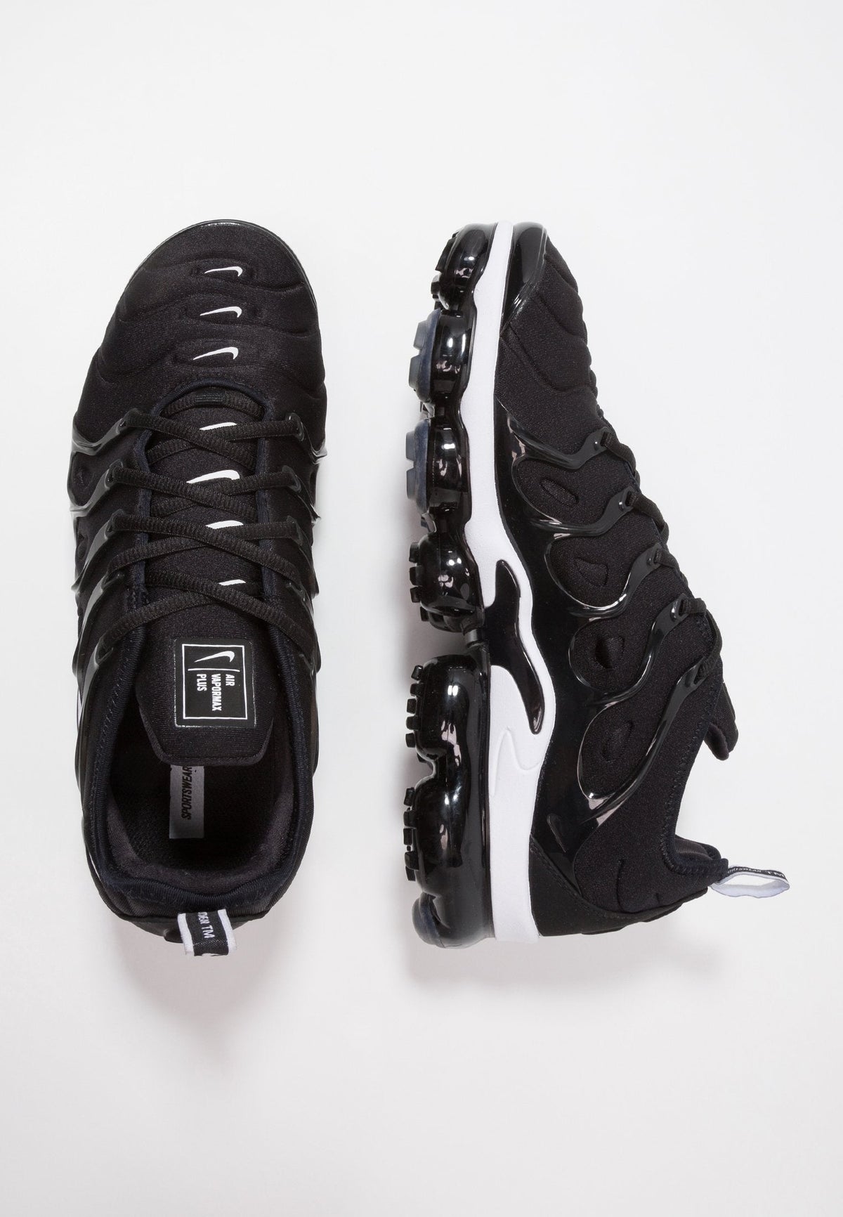 AIR VAPORMAX PLUS - Trainers - black/white